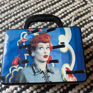 Lucy lunch metals lunch box